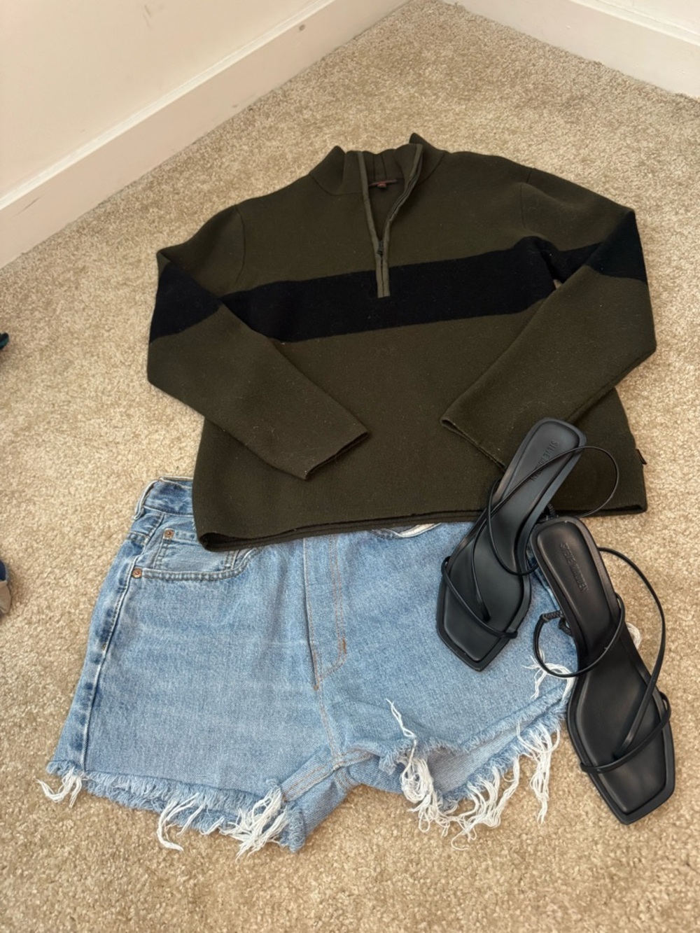Banana Republic Olive Green quarter zip with Black Trim